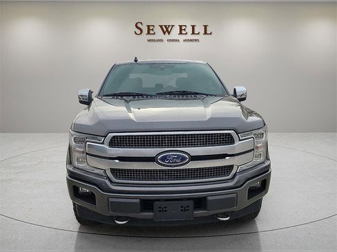 Used 2018 Ford F150 Platinum w/ Equipment Group 701A Luxury image 8