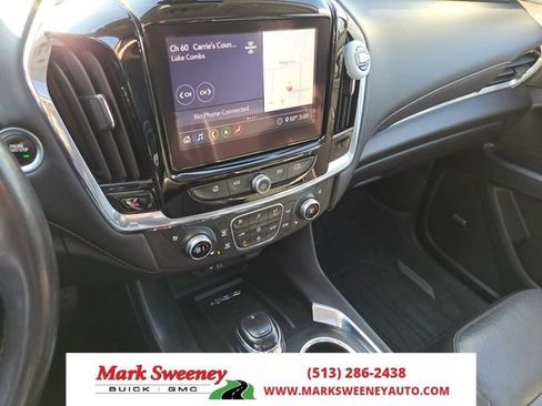 Used 2020 Chevrolet Traverse Premier w/ LPO, Midnight Edition image 12