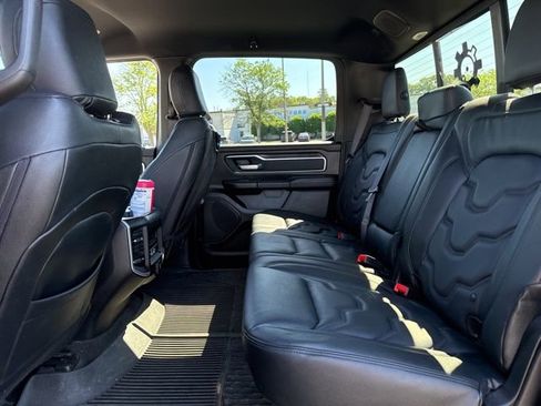 Used 2022 RAM 1500 Big Horn AWD/4WD image 12