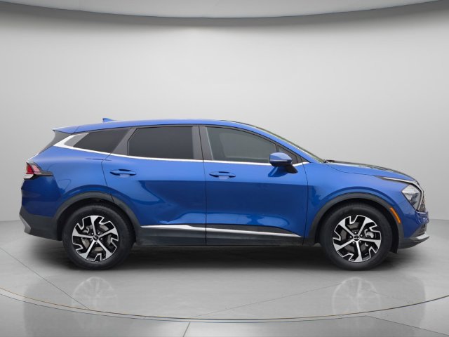 Used 2023 Kia Sportage EX FWD image 9