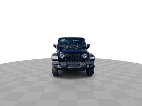 Used 2020 Jeep Gladiator Sport w/ Quick Order Package 24S AWD/4WD image 3