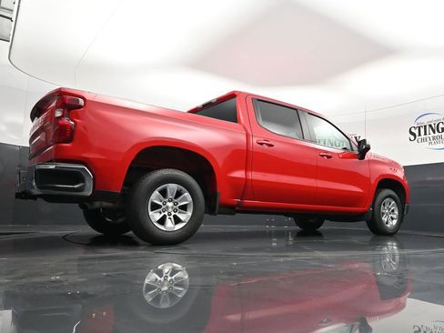 Used 2025 Chevrolet Silverado 1500 LT RWD image 26