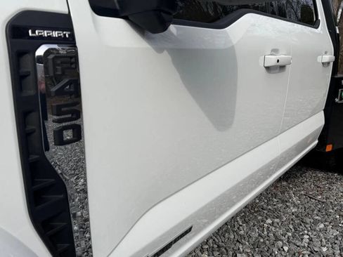 Used 2023 Ford F450 Lariat w/ FX4 Off-Road Package image 12