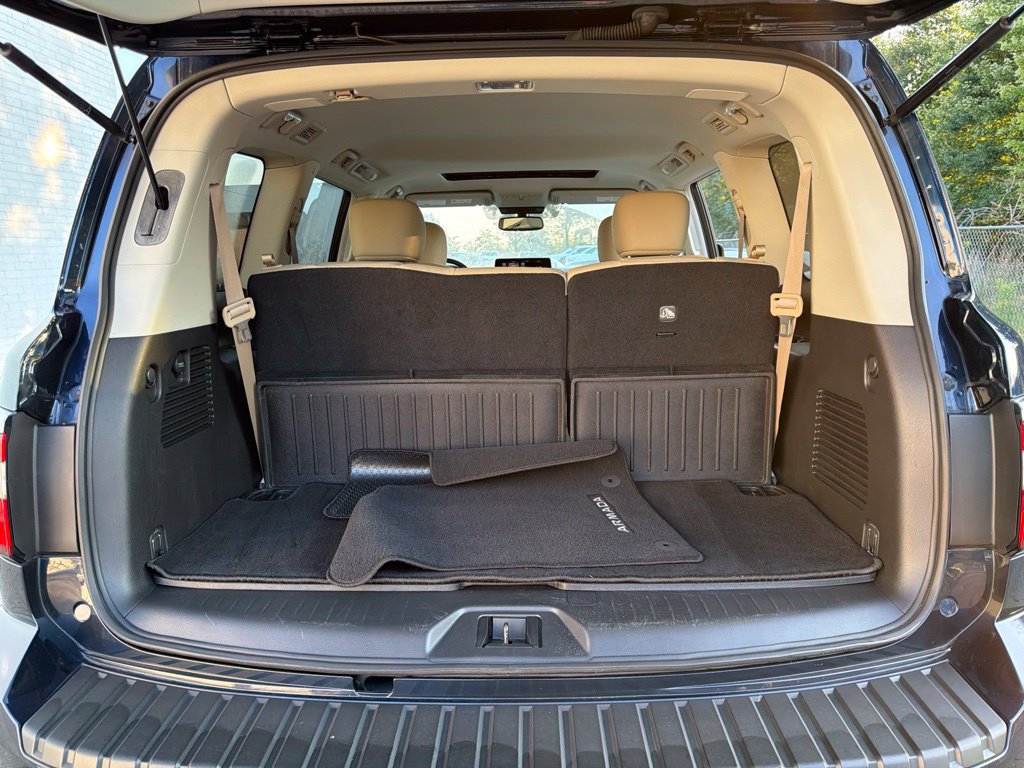 Used 2023 Nissan Armada SL w/ Captain's Chairs Package AWD/4WD image 18