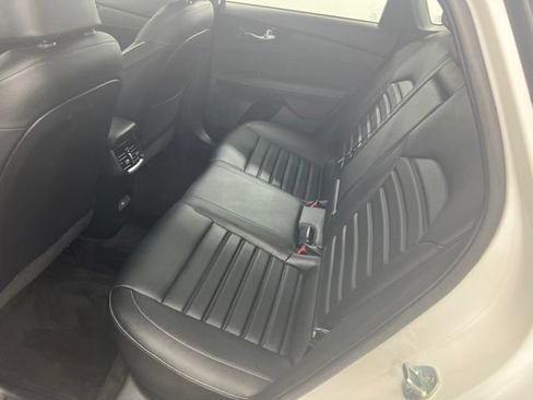 Used 2024 Kia Forte GT-Line w/ GT-Line Premium Package FWD image 11