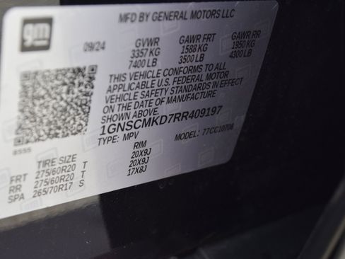 Used 2024 Chevrolet Tahoe LS w/ Driver Alert Package image 28