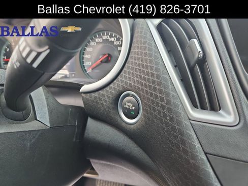 Used 2024 Chevrolet Malibu LT FWD image 17