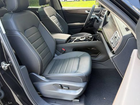 New 2026 Volkswagen Atlas SEL AWD/4WD image 9