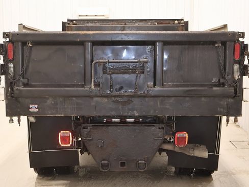 Used 2016 Ford F550 4x4 Regular Cab Super Duty image 8