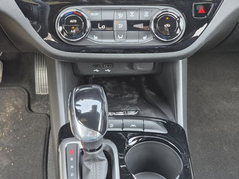 New 2026 Buick Envista Sport Touring w/ Convenience I Package FWD image 12