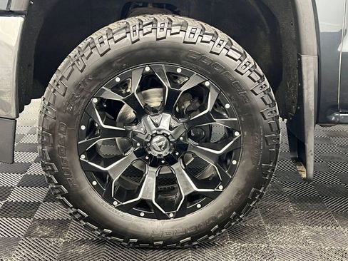 Used 2018 GMC Sierra 1500 SLT image 10