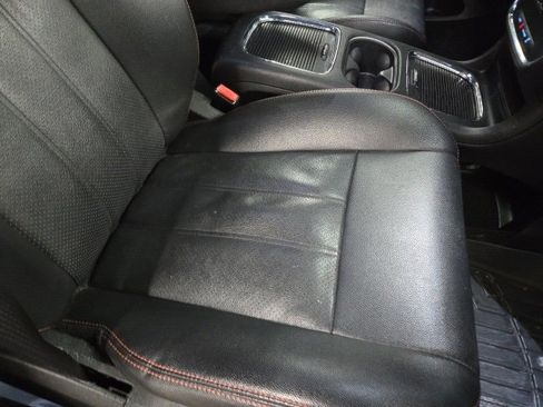 Used 2019 Dodge Grand Caravan GT image 36