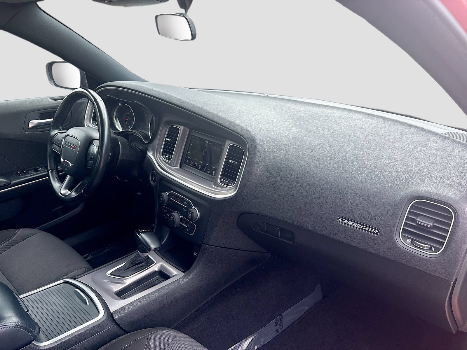Used 2022 Dodge Charger SXT RWD image 28