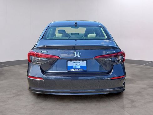 Used 2022 Honda Civic Touring image 5