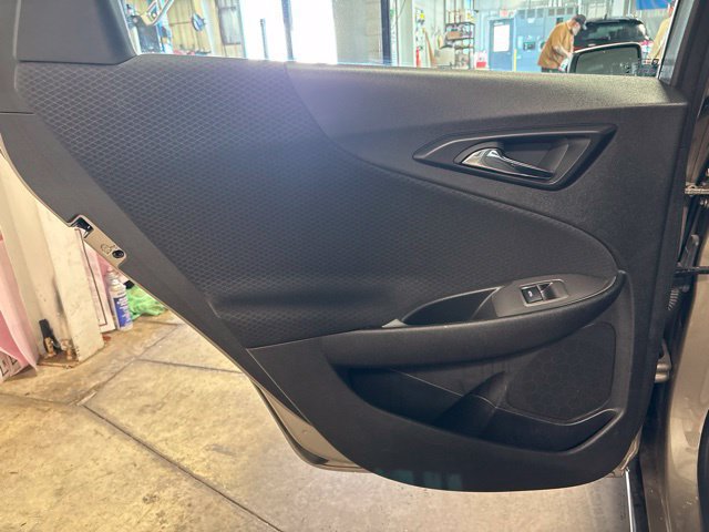Used 2025 Chevrolet Malibu LT FWD image 26