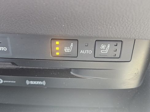 Used 2019 Lexus ES 350 w/ Premium Package FWD image 12