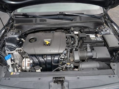 Used 2020 Kia Forte LXS image 11