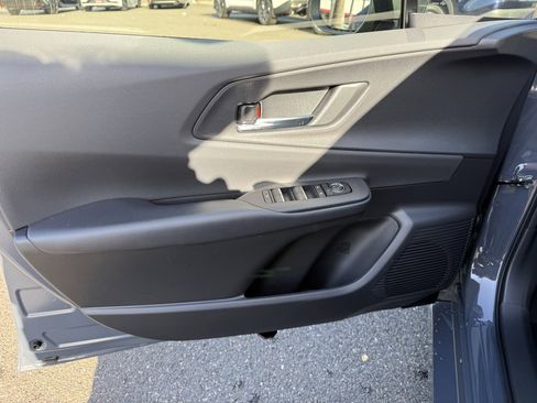 New 2026 Toyota Prius Plug-In Hybrid image 25