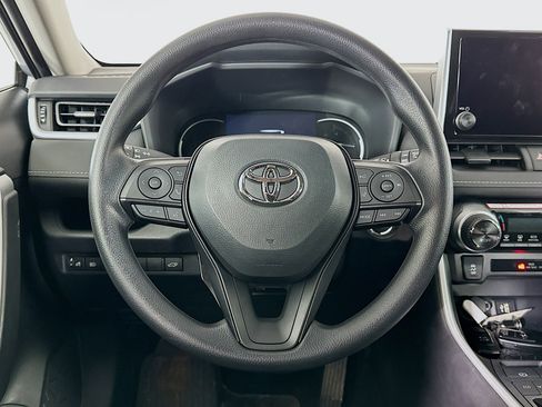 Used 2025 Toyota RAV4 XLE w/ Convenience Package FWD image 18