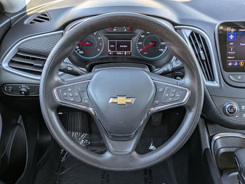 Used 2023 Chevrolet Malibu LT image 13
