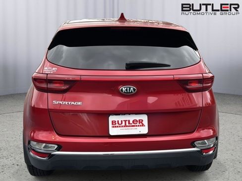 Used 2021 Kia Sportage LX w/ LX Fwd Popular Package image 4