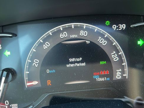 Used 2025 Toyota RAV4 XLE Premium w/ Weather Package AWD/4WD image 20