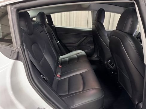 Used 2020 Tesla Model 3 Long Range image 10