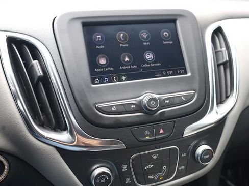 Used 2022 Chevrolet Equinox LS w/ LS Convenience Package image 18