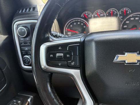 Used 2020 Chevrolet Silverado 1500 LT w/ Texas Edition AWD/4WD image 19