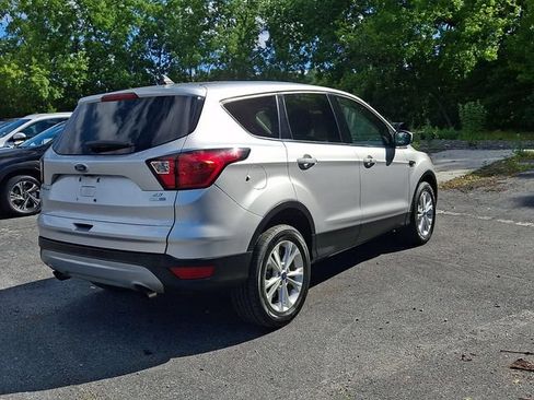 Used 2019 Ford Escape SE AWD/4WD image 9