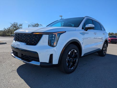 New 2026 Kia Sorento S w/ S Panoramic Sunroof Package FWD image 9