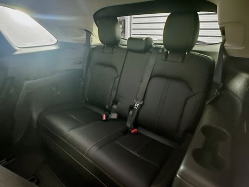 Used 2024 MAZDA CX-90 Plug-In Hybrid w/ Premium Pkg AWD/4WD image 30