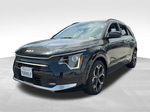 Used 2025 Kia Niro EX Touring FWD image 1