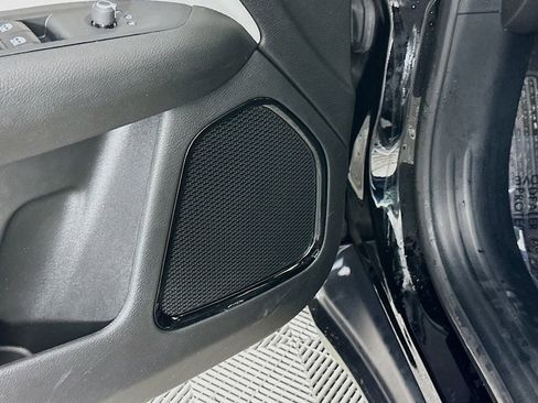 Used 2024 Jeep Compass Limited image 25