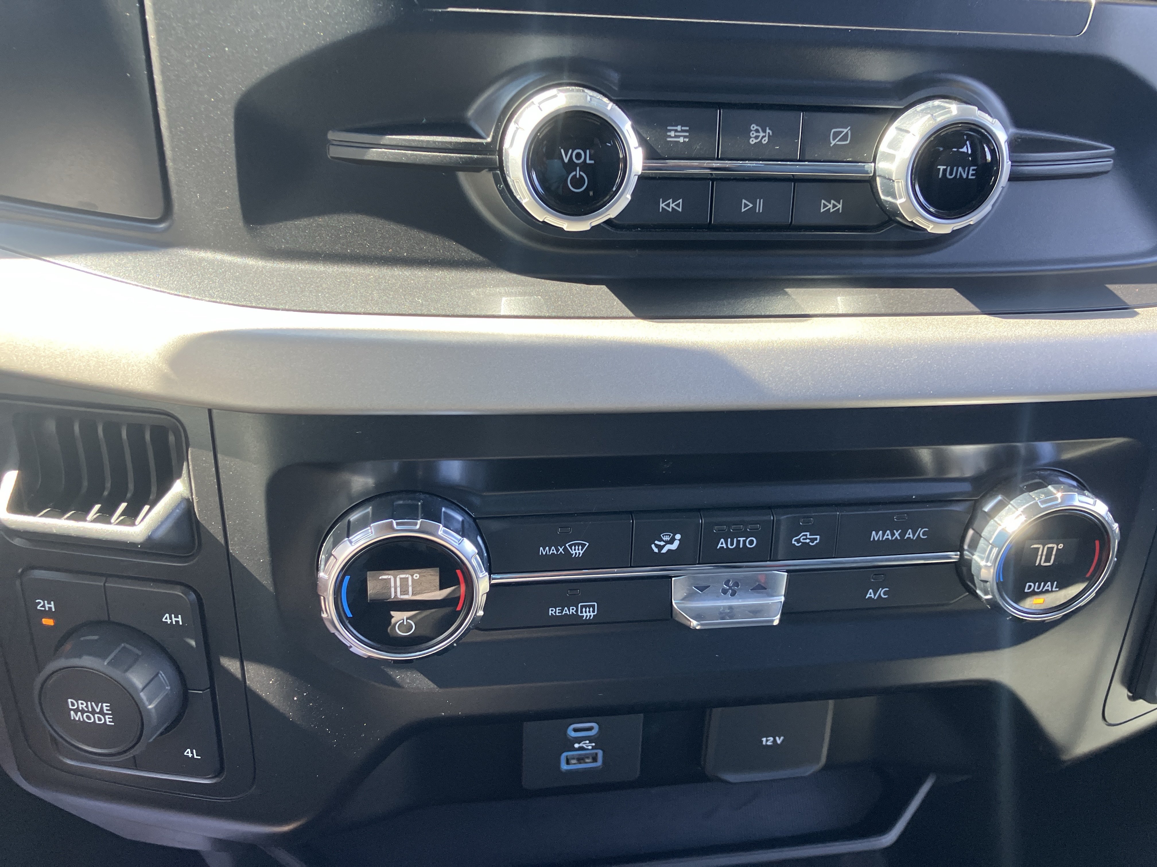 Used 2021 Ford F150 XLT w/ Equipment Group 301A Mid AWD/4WD image 24
