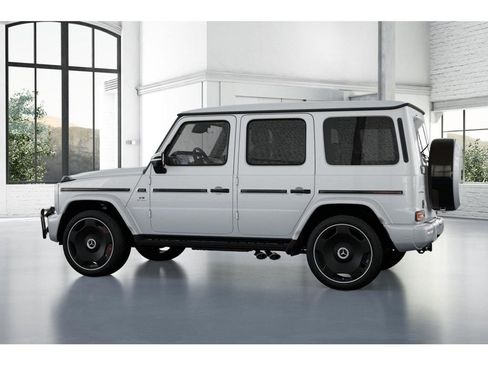 New 2026 Mercedes-Benz G 63 AMG 4MATIC image 32