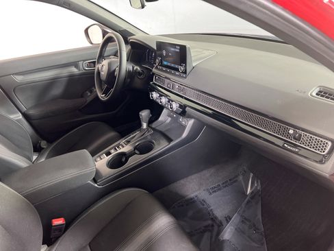 Used 2024 Honda Civic Sport image 25