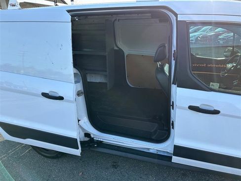 Used 2016 Ford Transit Connect XL image 11