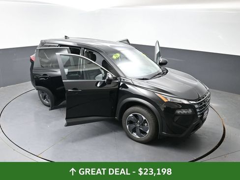 Used 2025 Nissan Rogue SV AWD/4WD image 61