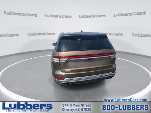 Used 2022 Lincoln Aviator Reserve RWD image 7