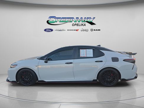 Used 2021 Toyota Camry TRD image 4