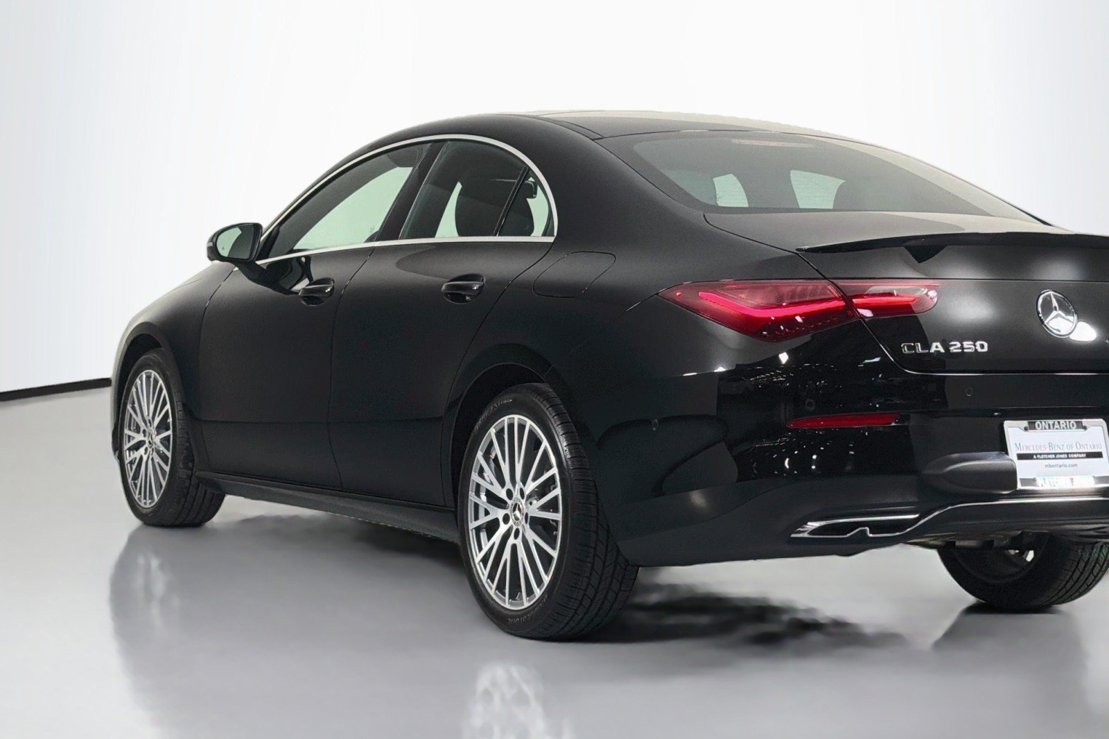 Certified 2026 Mercedes-Benz CLA 250 4MATIC image 17
