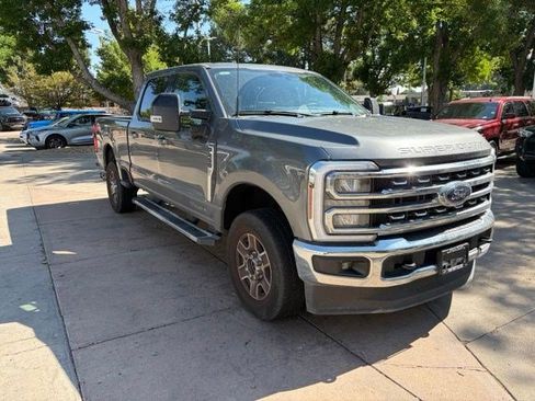 Used 2025 Ford F250 Lariat AWD/4WD image 8