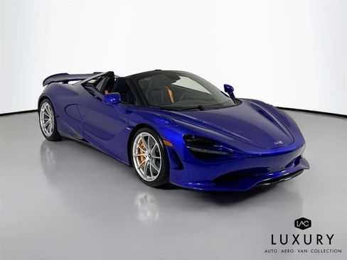 Used 2024 McLaren 750S Spider image 3