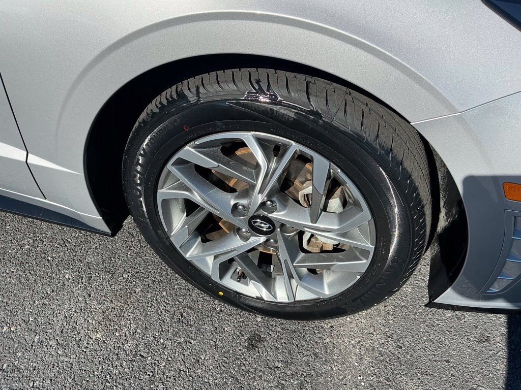 Certified 2023 Hyundai Sonata SEL w/ Convenience Package FWD image 6