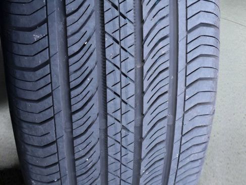 Certified 2024 Cadillac XT4 Premium Luxury image 29