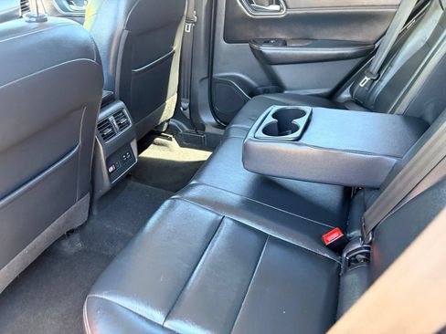 Used 2021 Nissan Rogue SL FWD image 15