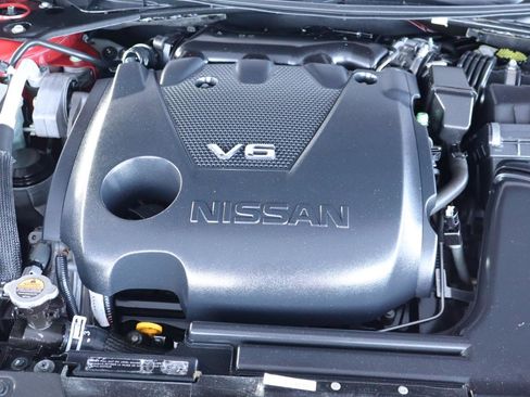 Used 2017 Nissan Maxima SR w/ Midnight Edition FWD image 40