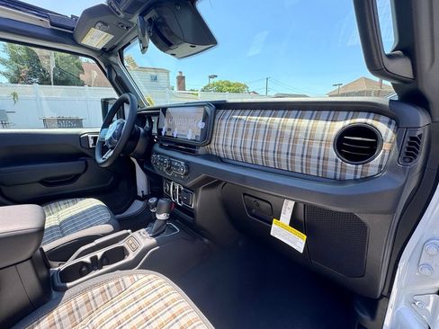 New 2026 Jeep Wrangler Unlimited Sport AWD/4WD image 17