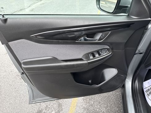 Used 2025 Chevrolet TrailBlazer LT image 15